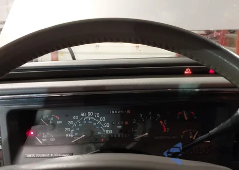 1997 Buick Lesabre Custom z USA, uszkodzony, nr VIN 1G4HP52K3VH574655